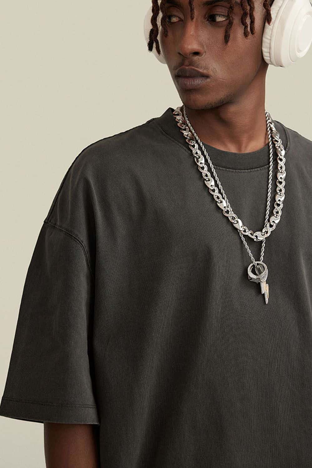 Vintage-Wash Heavyweight Cotton Oversized Crew-Neck T-Shirt in Dark Gray - collar detail