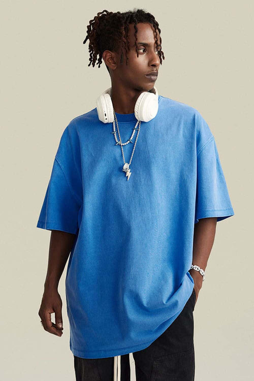 Vintage-Wash Heavyweight Cotton Oversized Crew-Neck T-Shirt in Denim Blue - front modeled view