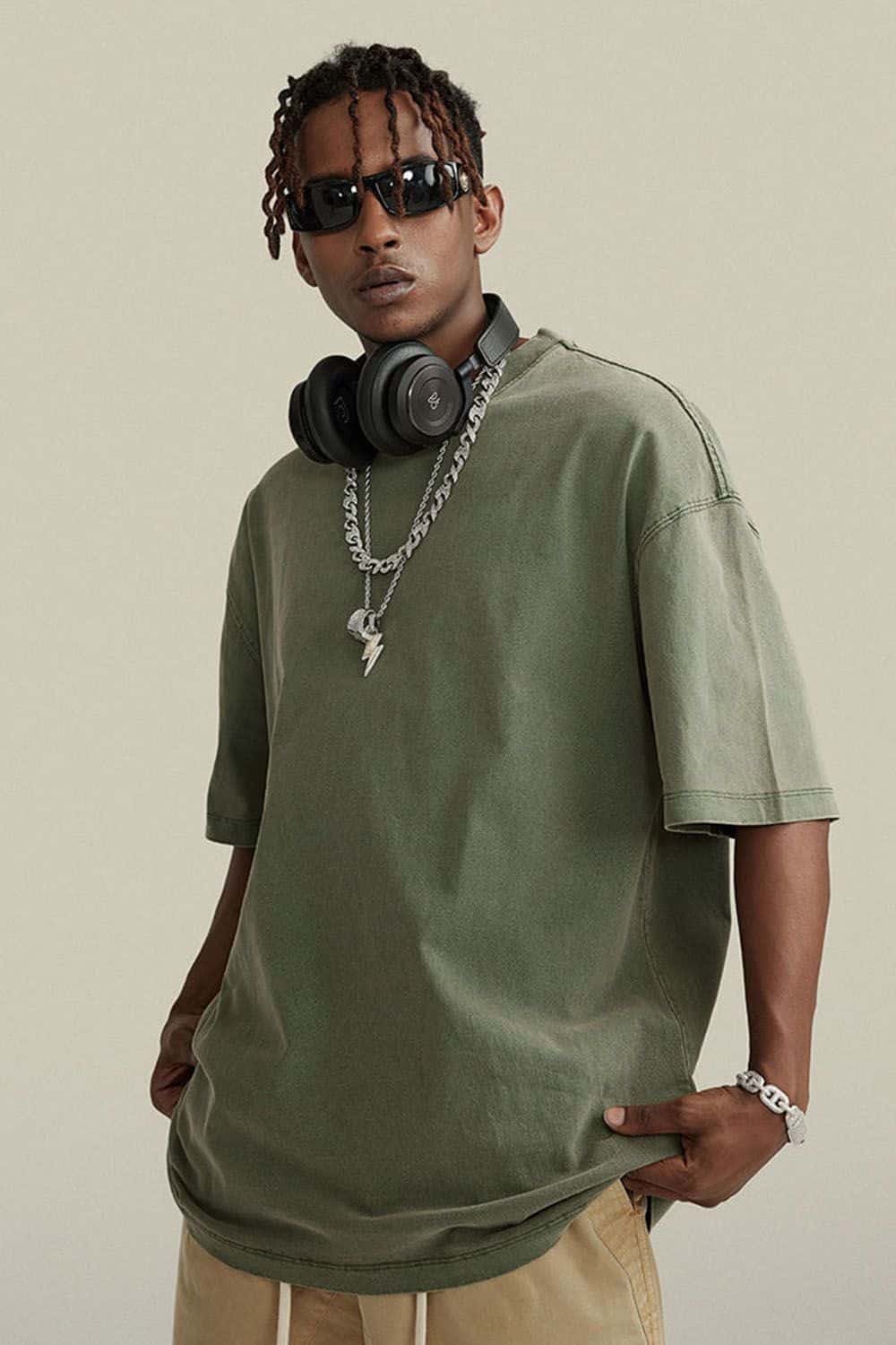 Vintage-Wash Heavyweight Cotton Oversized Crew-Neck T-Shirt in Grayish Green - front modeled view