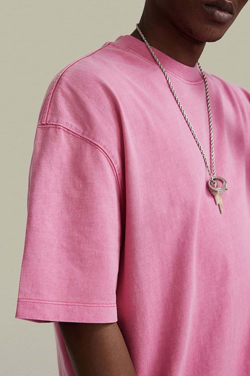 Vintage-Wash Heavyweight Cotton Oversized Crew-Neck T-Shirt in Rose Pink - product detail close-up
