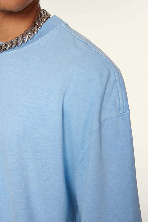 Vintage-Wash Heavyweight Cotton Oversized Crew-Neck T-Shirt in Sky Blue - full-length front modeled view