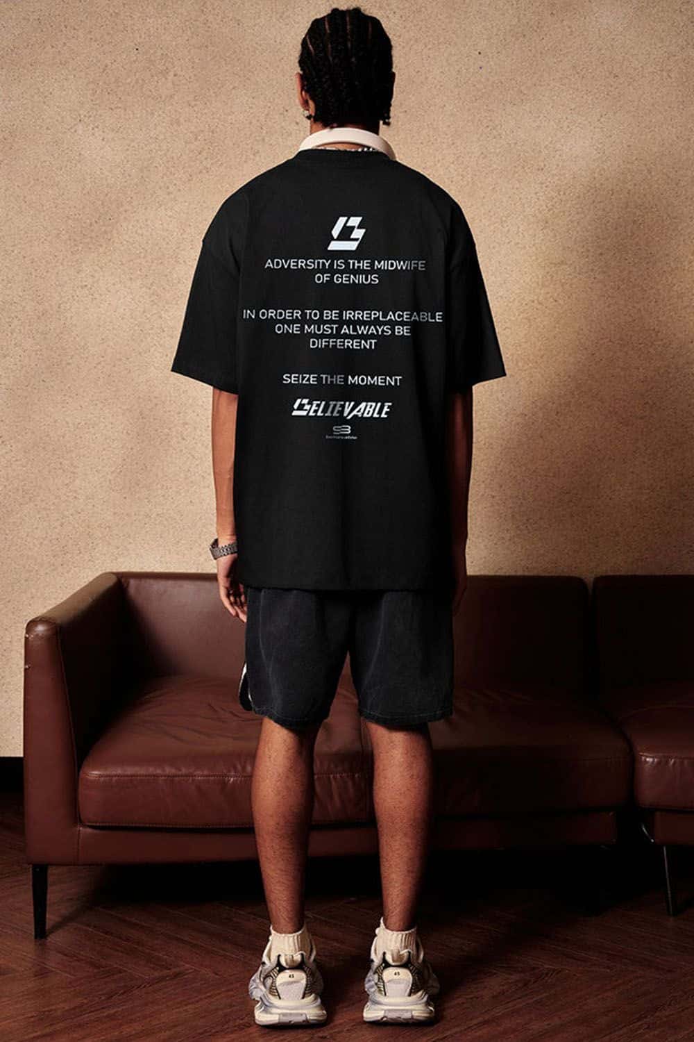 Breathable Graphic Tee - Metallic Black