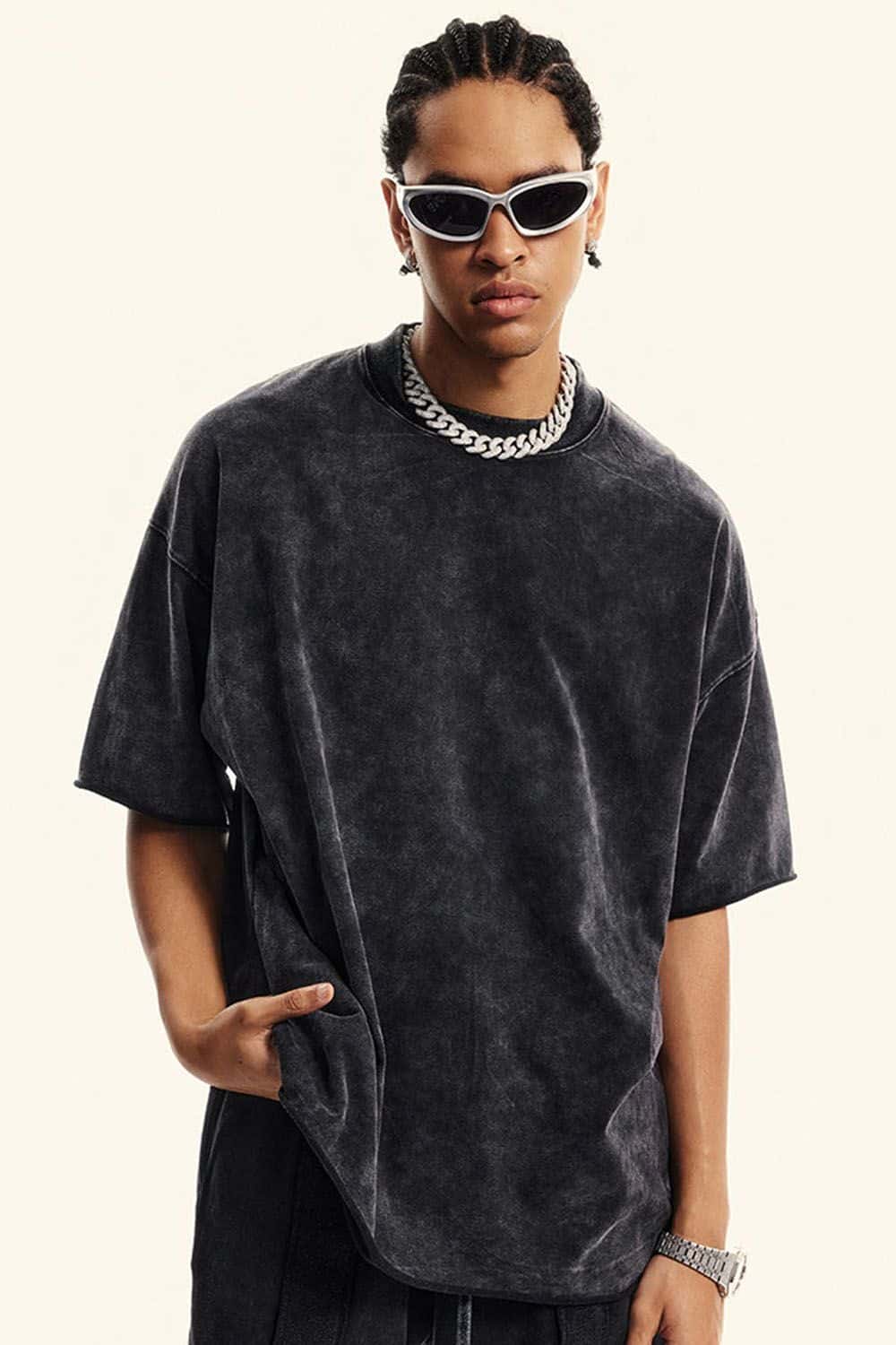 Washed Raw-Edge Heavyweight Cotton T-Shirt in Slate Black - front modeled close-up