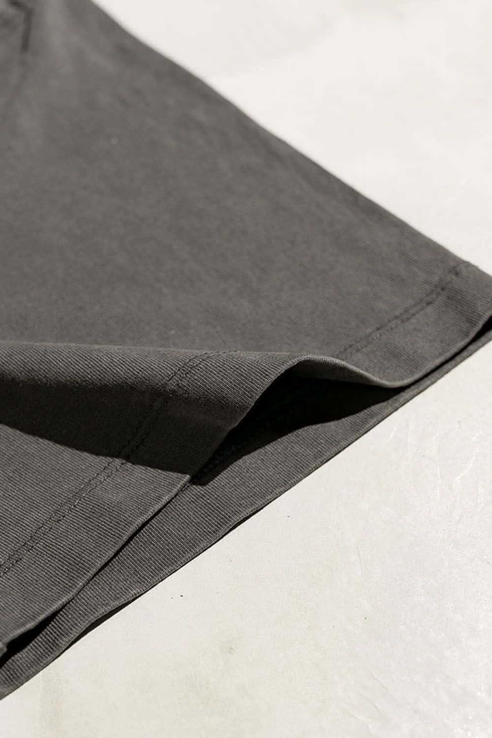 Breathable Washed Palm Graphic T-Shirt in Dark Gray - cuff detail