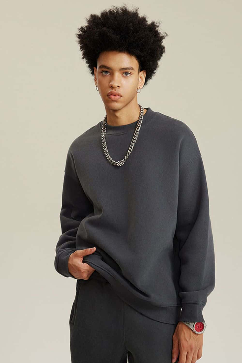 Fleece-Lined Casual Crew Neck Sweatshirt in Solid Color