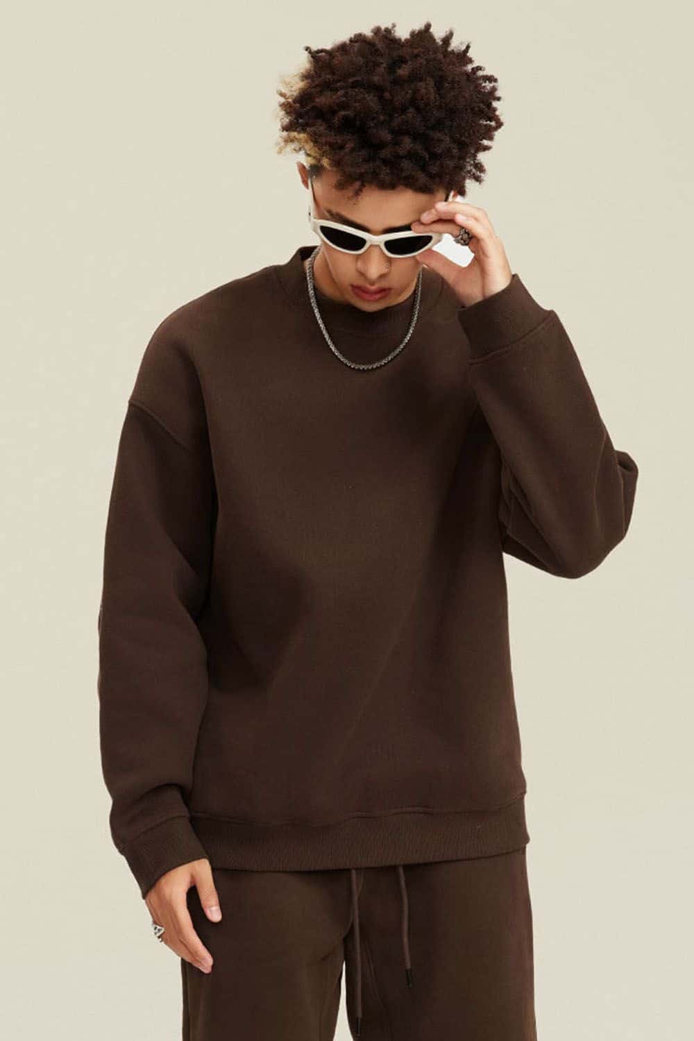 Heavyweight Brushed Fleece Relaxed Crew-Neck Sweatshirt in Brown - front modeled view