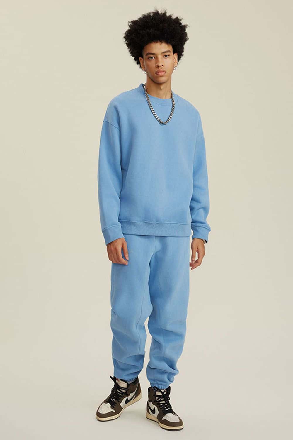Heavyweight Brushed Fleece Relaxed Crew-Neck Sweatshirt in Smalt - full-length front modeled view