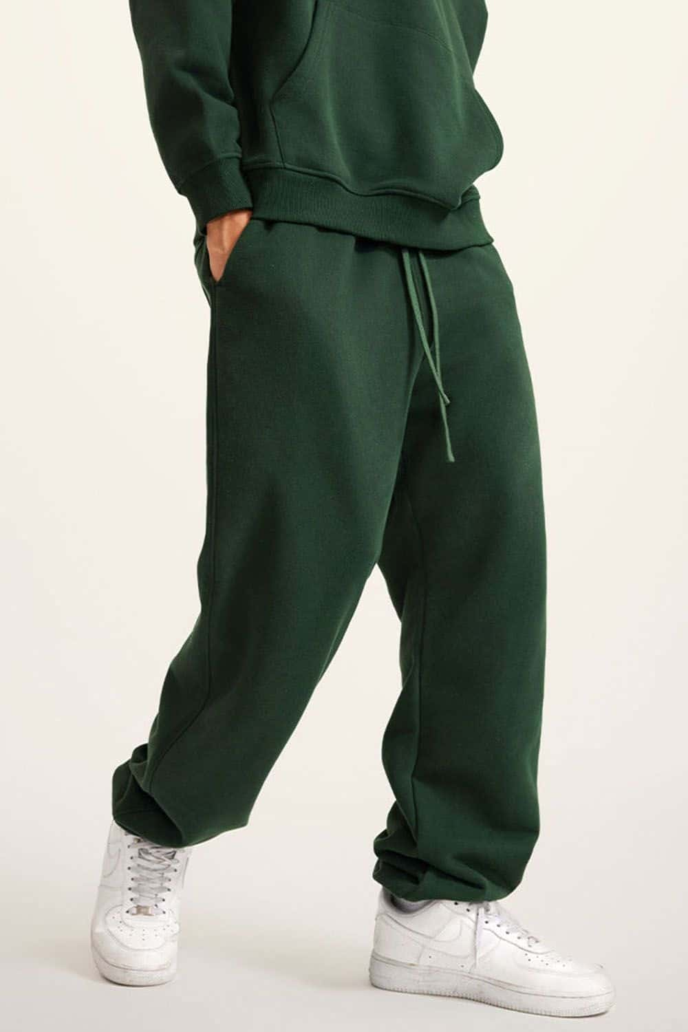 Loose-Fit Fleece-Lined Jogger Sweatpants