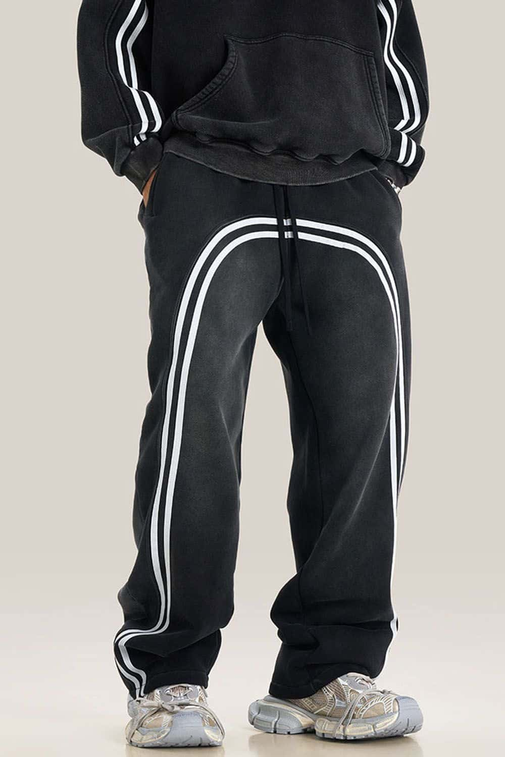 Streetwear Fleece-Lined Wide Leg Track Pants with Stripe Detail