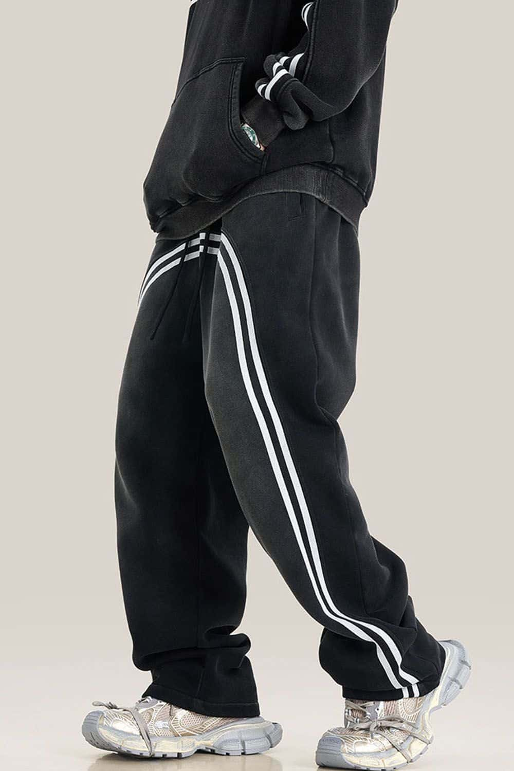 Streetwear Fleece-Lined Wide Leg Track Pants with Stripe Detail