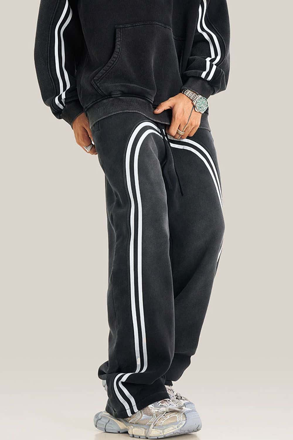 Streetwear Fleece-Lined Wide Leg Track Pants with Stripe Detail