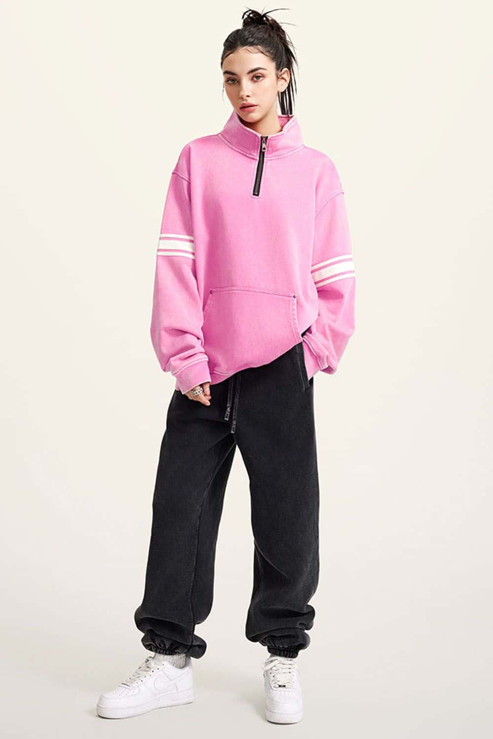 Heavyweight Washed Half-Zip Collared Sweatshirt in Oversized Fit