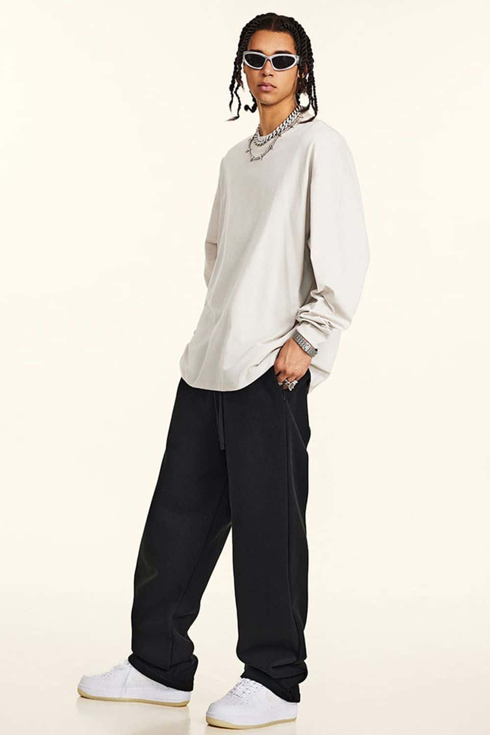 Loose-Fit Sporty Antimicrobial Long Sleeve T-Shirt