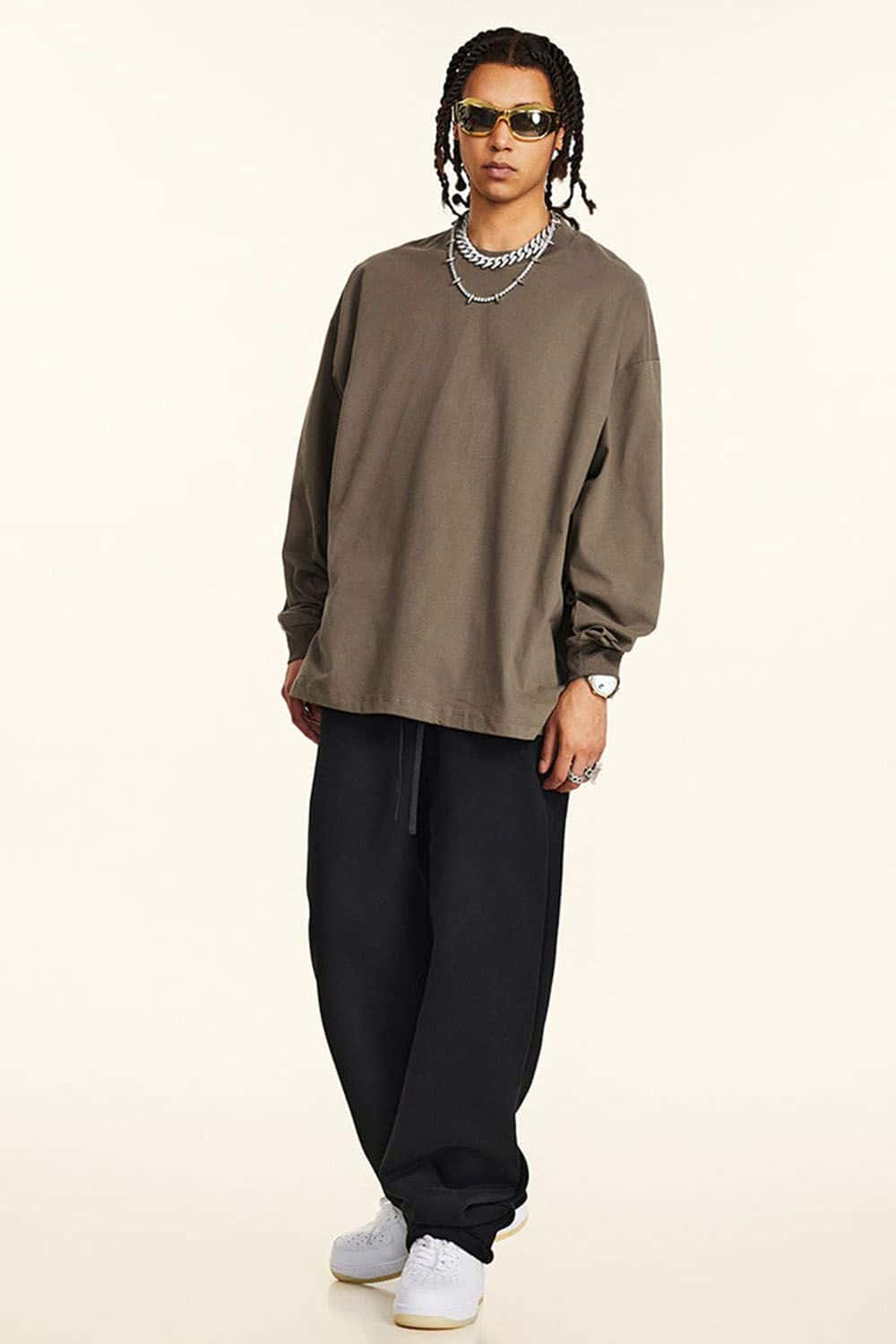 Loose-Fit Sporty Antimicrobial Long Sleeve T-Shirt