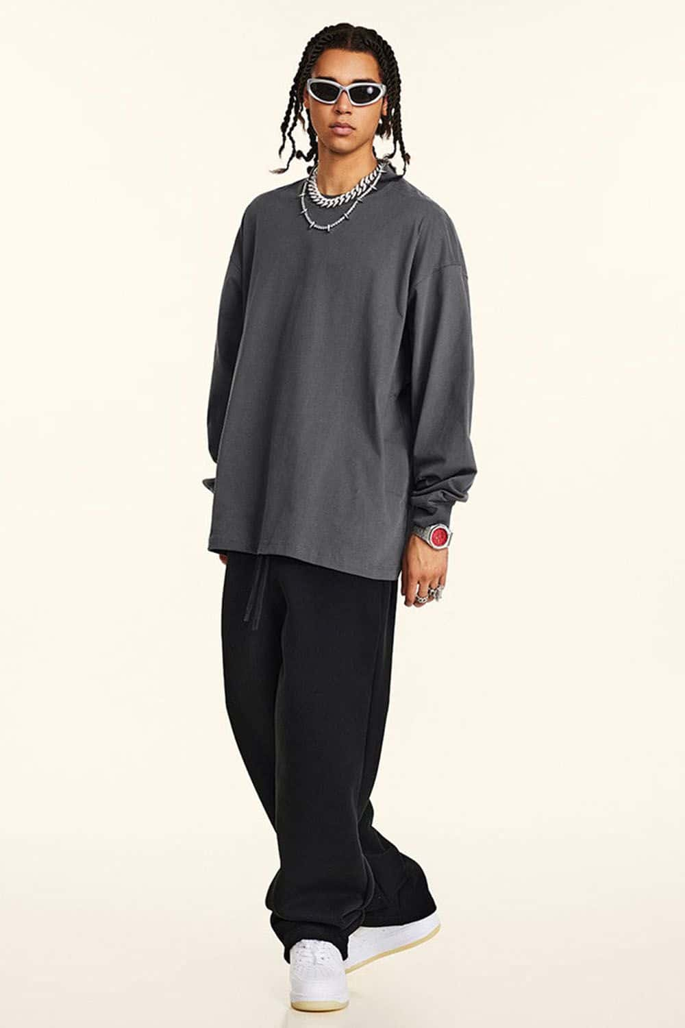 Loose-Fit Sporty Antimicrobial Long Sleeve T-Shirt