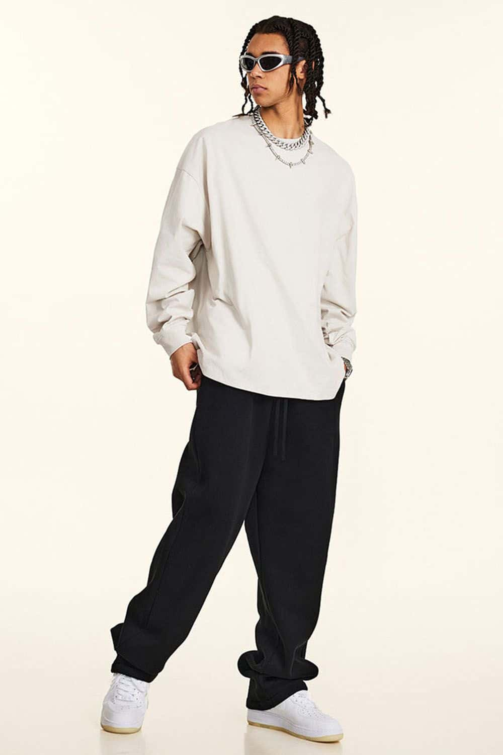 Loose-Fit Sporty Antimicrobial Long Sleeve T-Shirt