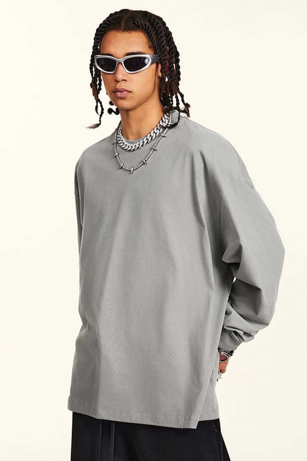 Loose-Fit Sporty Antimicrobial Long Sleeve T-Shirt