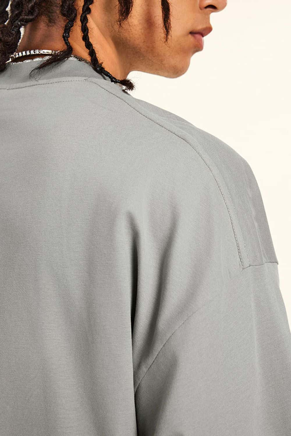 Loose-Fit Sporty Antimicrobial Long Sleeve T-Shirt