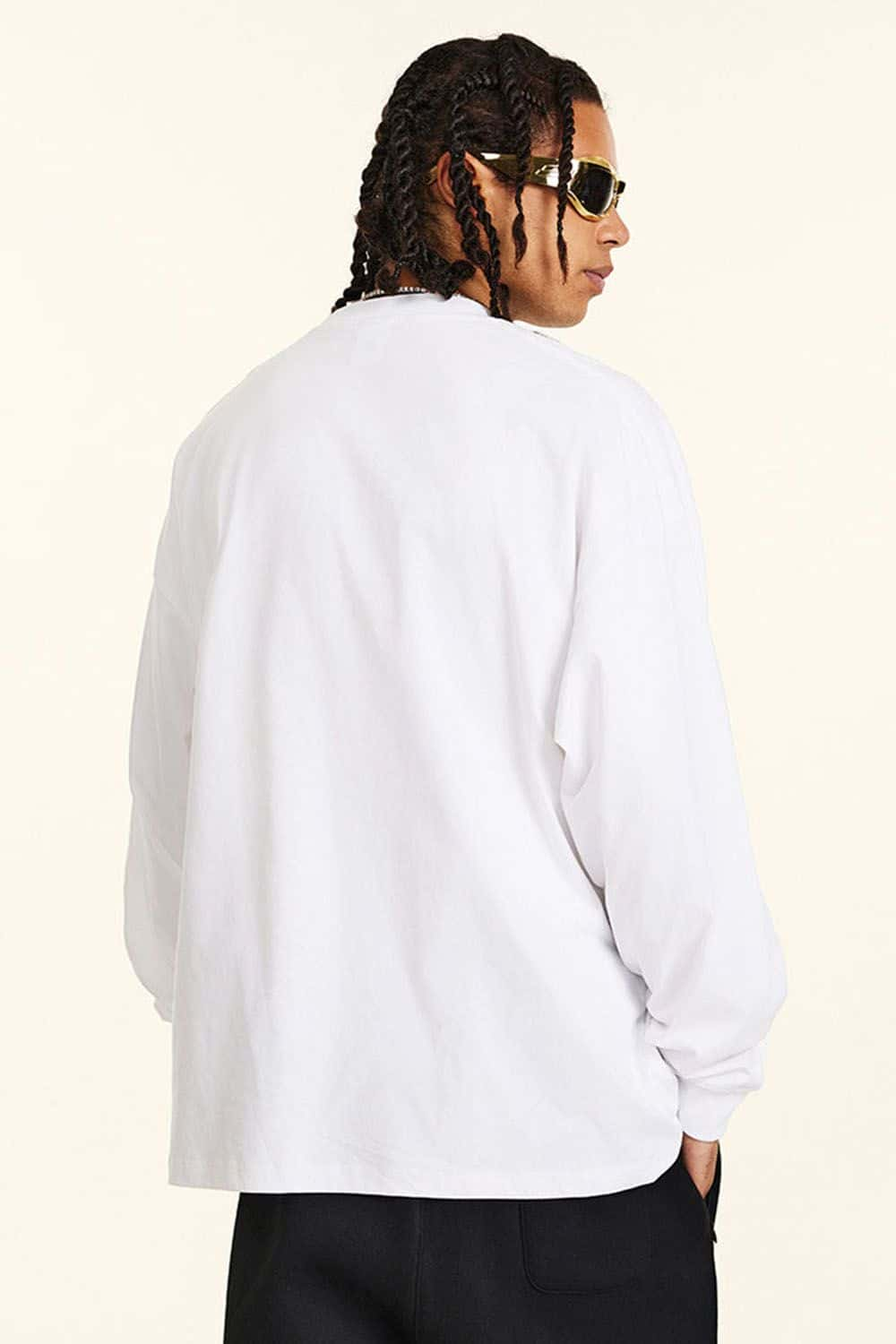 Loose-Fit Sporty Antimicrobial Long Sleeve T-Shirt