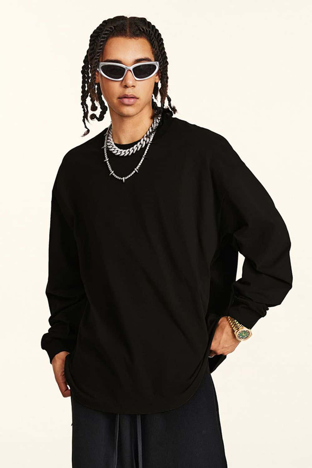 Loose-Fit Sporty Antimicrobial Long Sleeve T-Shirt