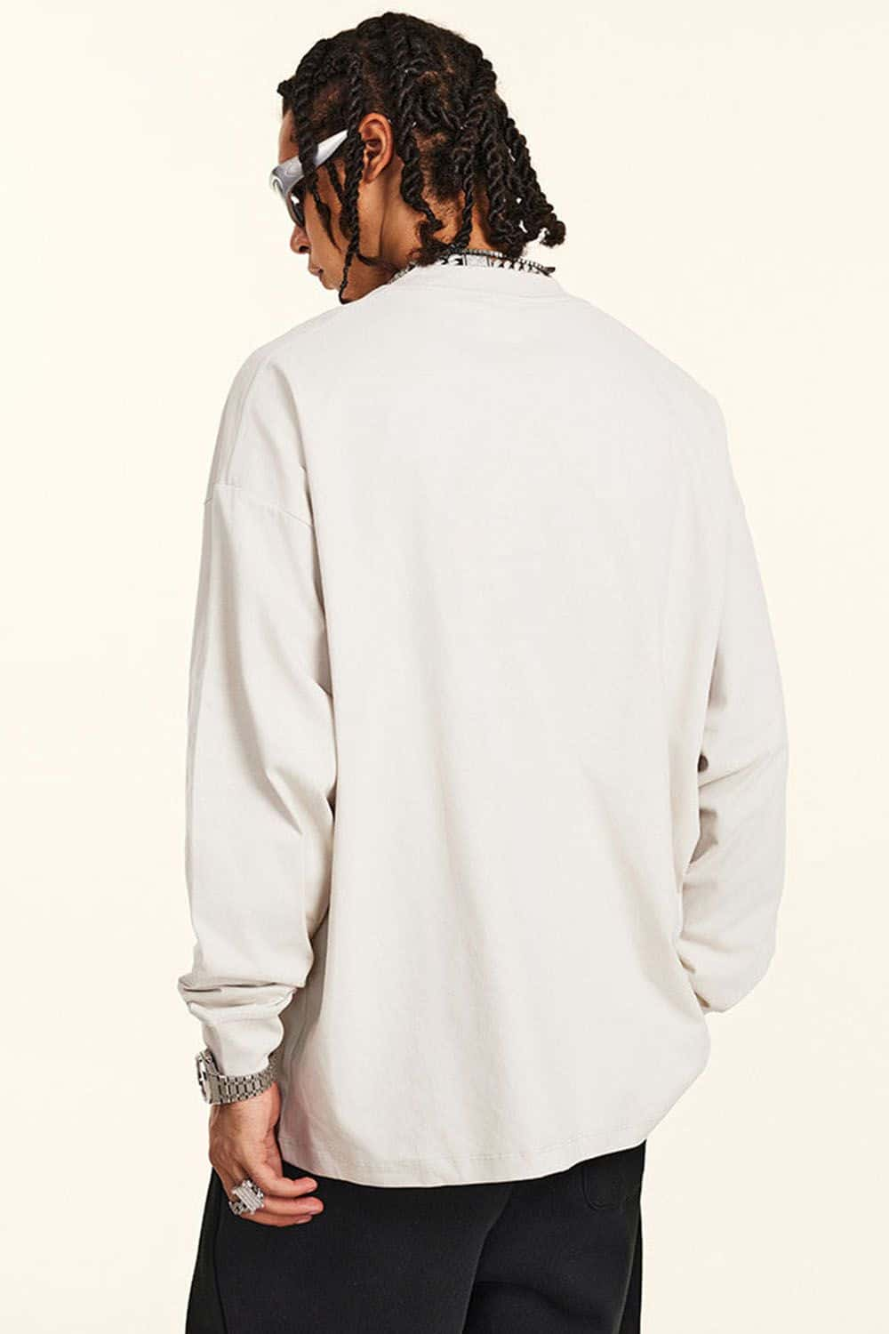 Loose-Fit Sporty Antimicrobial Long Sleeve T-Shirt