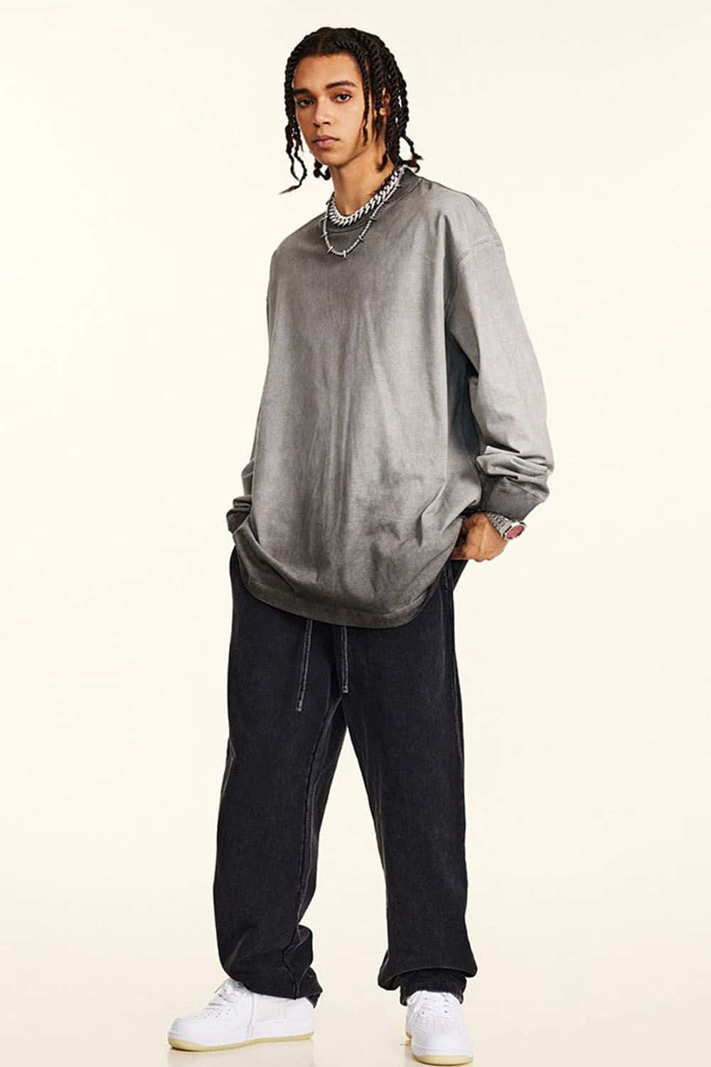 High-Street Distressed Long-Sleeve Oversized T-Shirt with Water Wash Finish