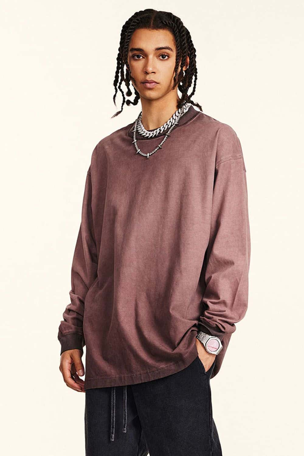 High-Street Distressed Long-Sleeve Oversized T-Shirt with Water Wash Finish