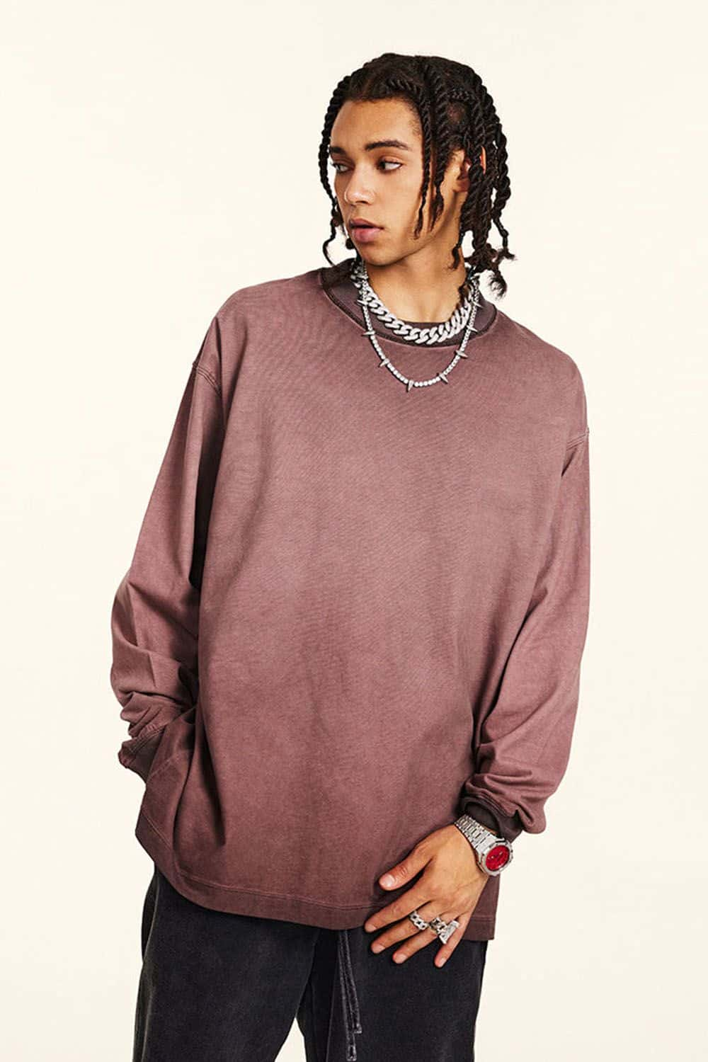 High-Street Distressed Long-Sleeve Oversized T-Shirt with Water Wash Finish