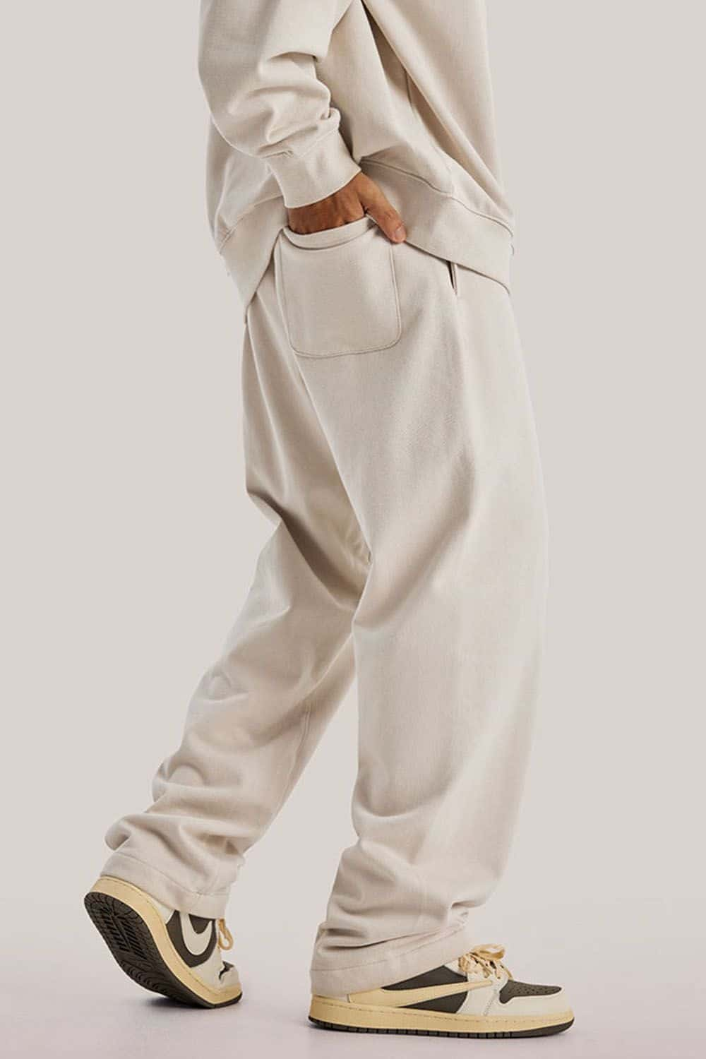 Heavyweight Loose-Fit Athletic Sweatpants in Pure White