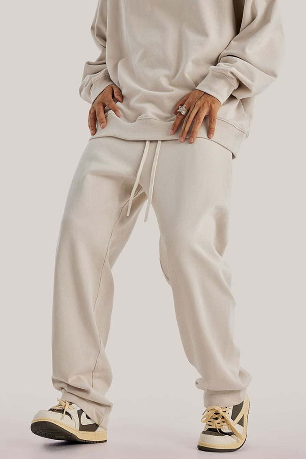 Heavyweight Loose-Fit Athletic Sweatpants in Pure White