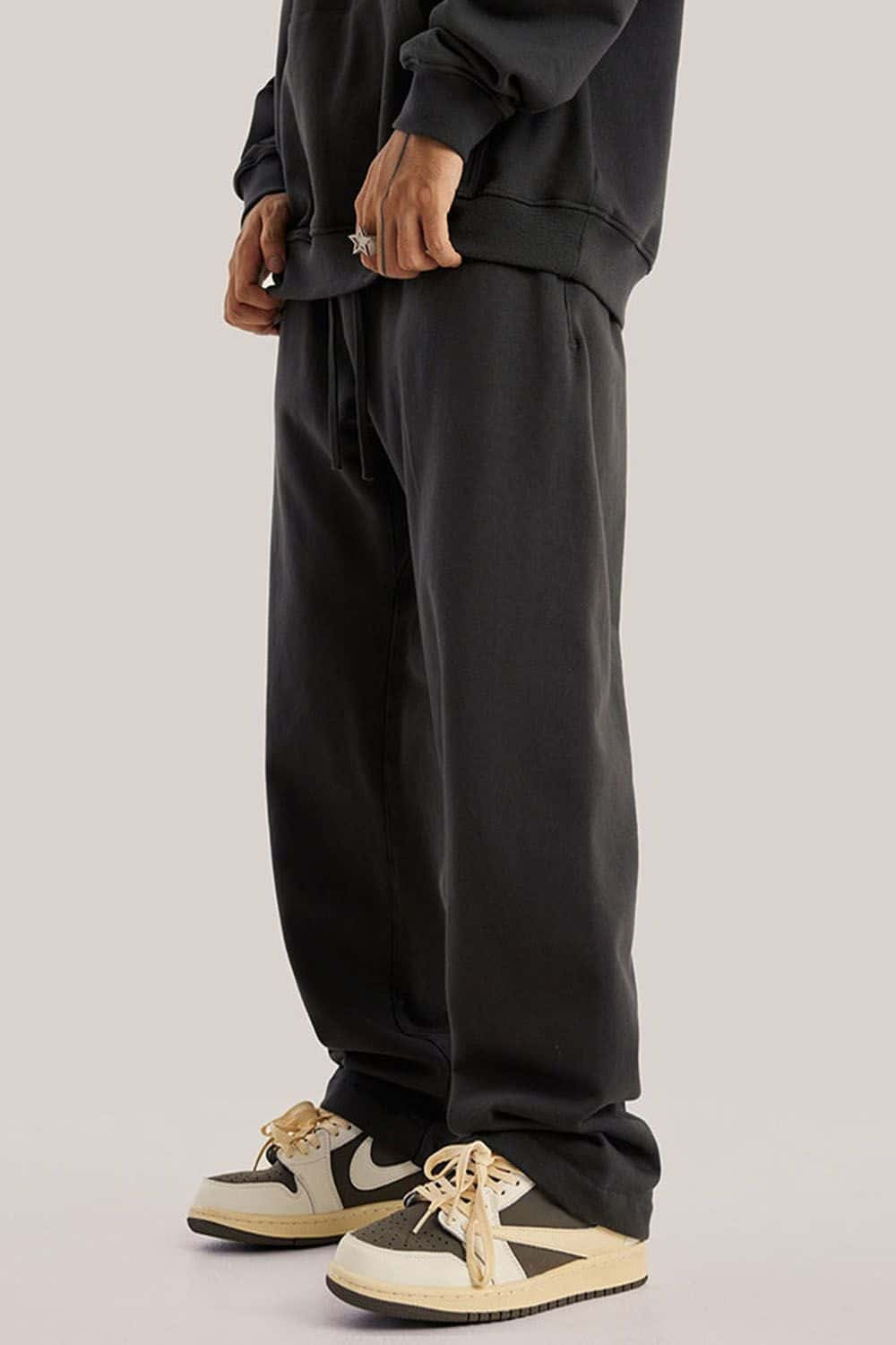 Heavyweight Loose-Fit Athletic Sweatpants in Pure White