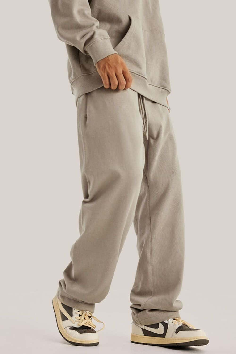 Heavyweight Loose-Fit Athletic Sweatpants in Pure White