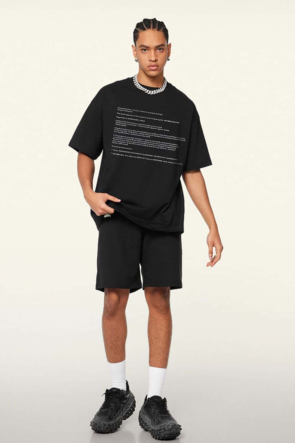 Cool-Touch Quick-Drying Graphic T-Shirt in Metallic Black - front product view