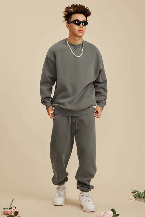 Washed Fleece-Lined Relaxed Crew-Neck Sweatshirt in Coffee - full-length front modeled view