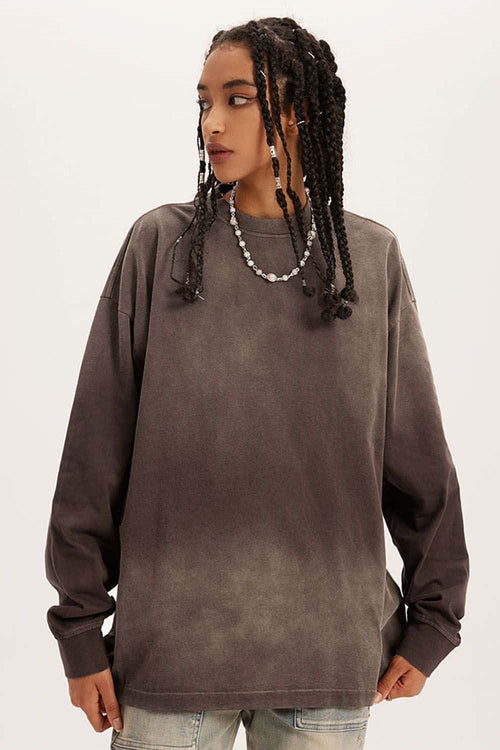 Washed Drop-Shoulder Long-Sleeve Cotton T-Shirt in Coffee - front modeled close-up