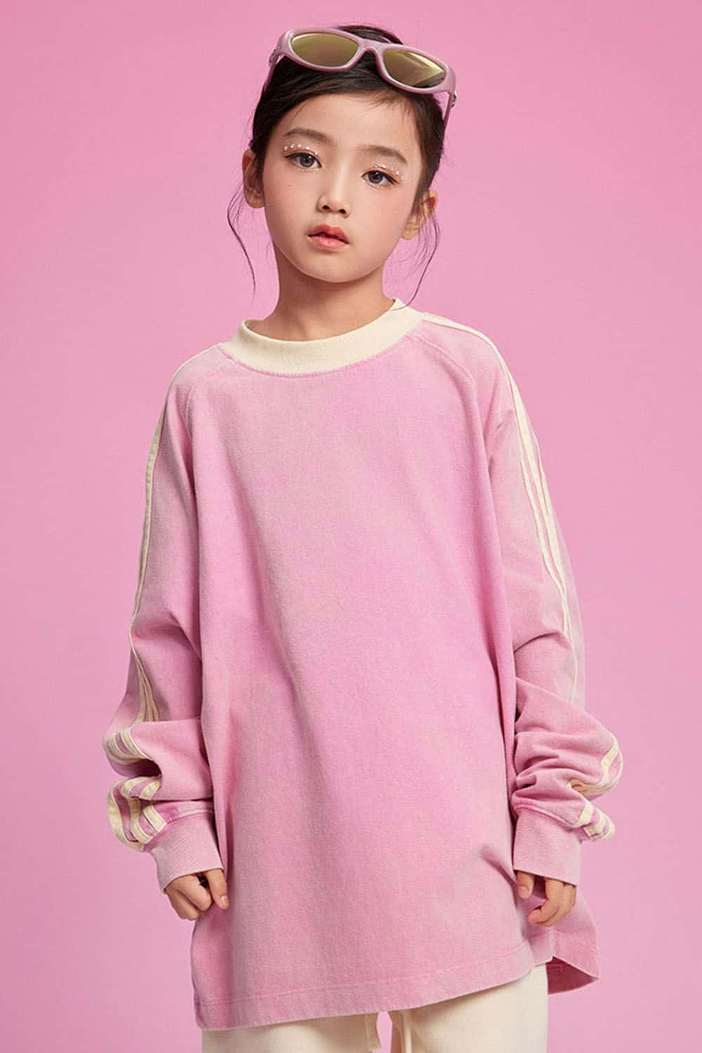 Kids' Sports Style Long-Sleeve Cotton T-Shirt with Drop Shoulder Design