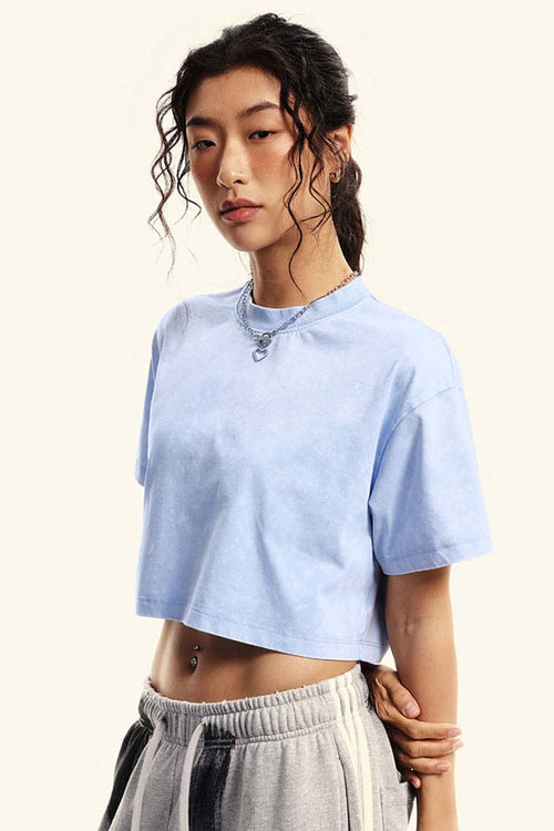 Cool-Touch Quick-Drying Sorona Cropped T-Shirt in Sky Blue - product detail close-up
