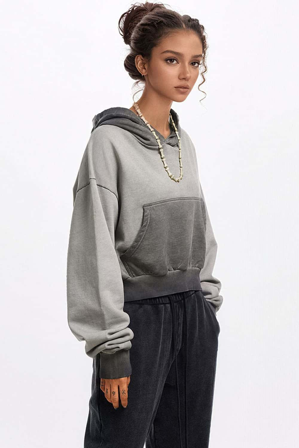 Women's Two-Tone Cropped Hoodie for Fitness and Casual Wear