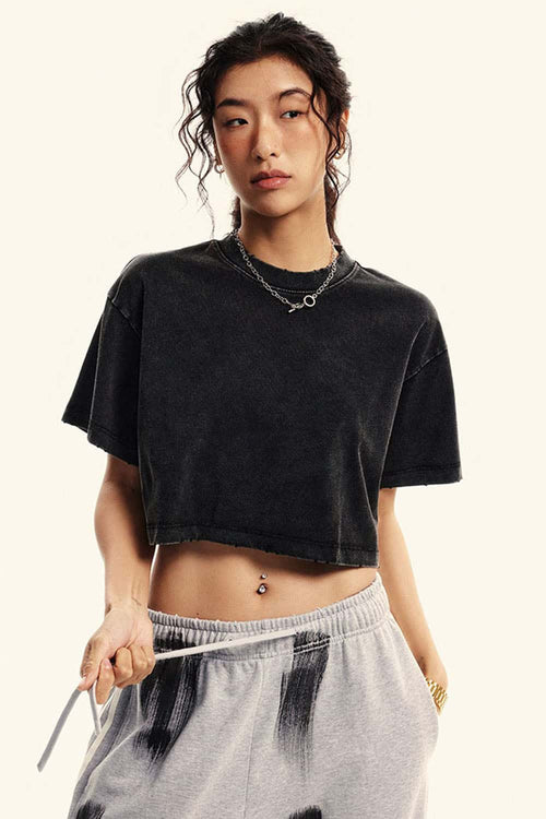 Cool-Touch Quick-Drying Sorona Blend Cropped T-Shirt in Fried Snowflakes - front modeled view
