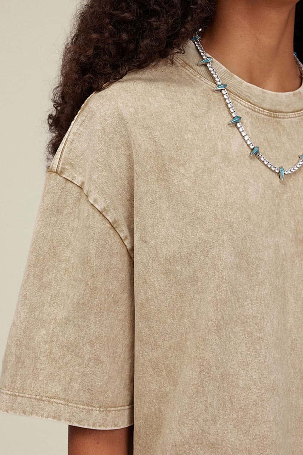 Heavyweight Vintage-Wash Cotton Relaxed-Fit T-Shirt in Khaki - product detail close-up