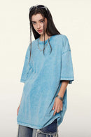 Heavyweight Vintage-Wash Cotton Relaxed-Fit T-Shirt in Sky Blue - front modeled view