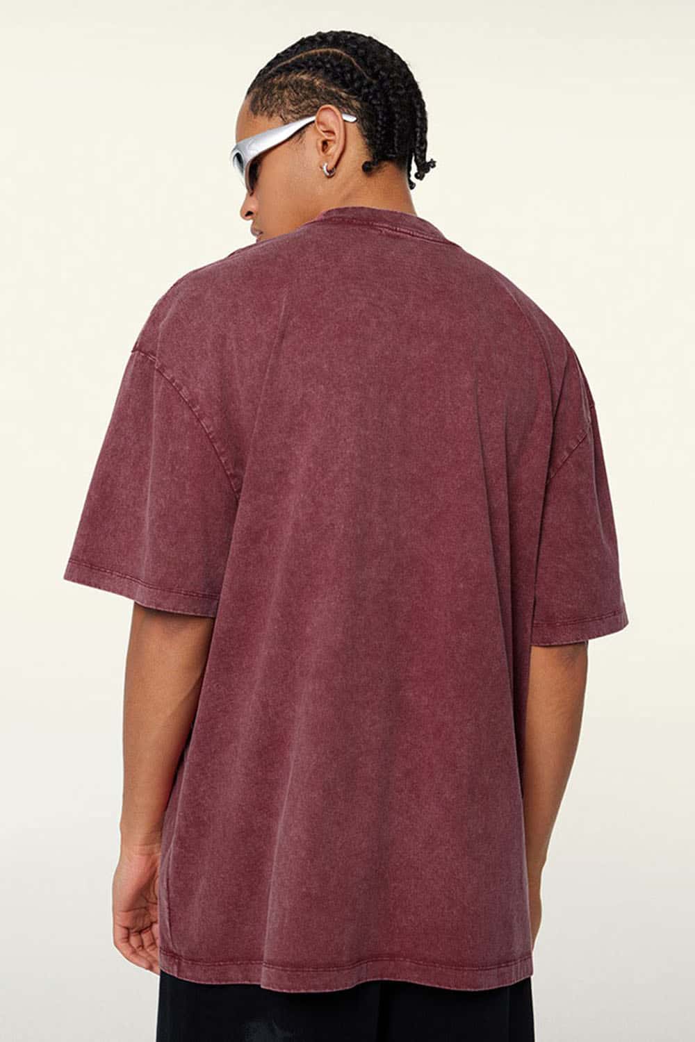 Heavyweight Vintage-Wash Cotton Relaxed-Fit T-Shirt in Vintage Red - back modeled view