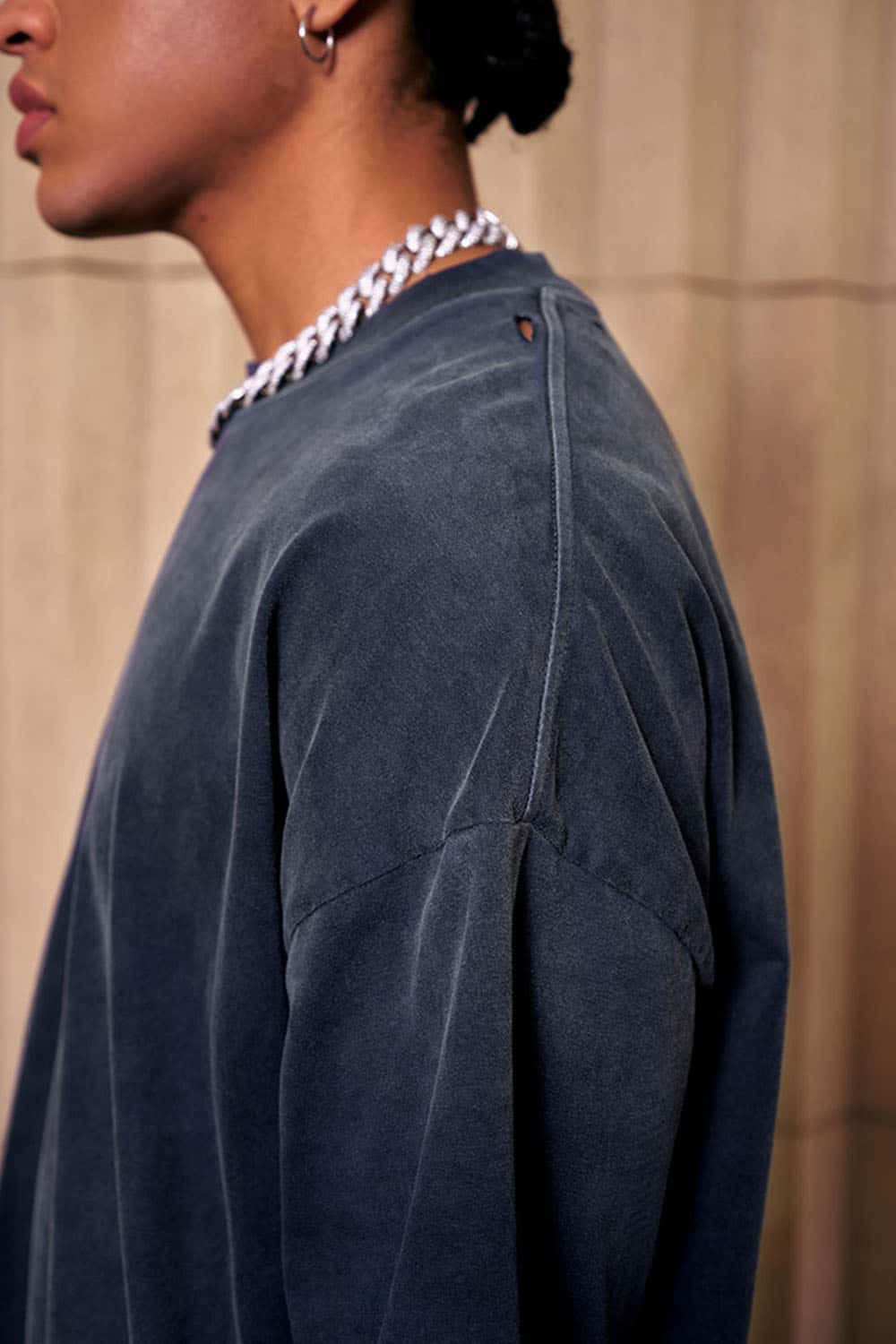 Heavyweight Washed Drop-Shoulder Cotton T-Shirt in Navy Blue - product detail close-up