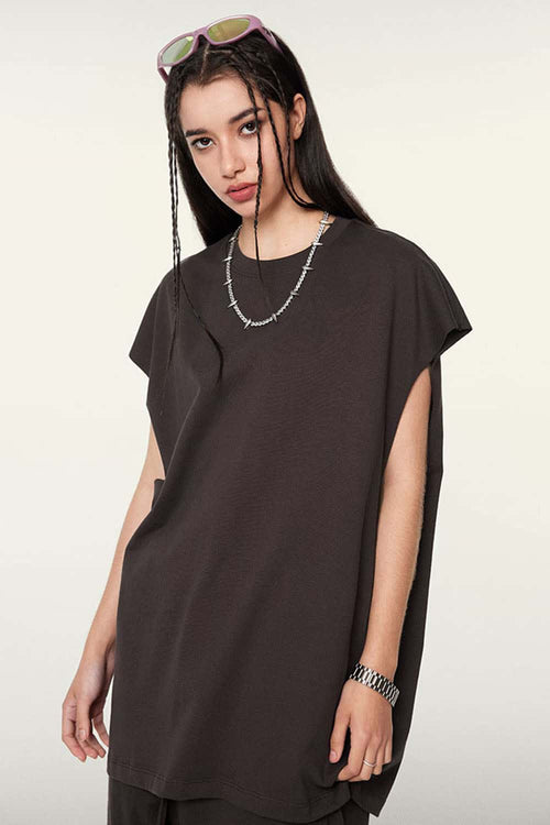Heavyweight Relaxed Wide-Shoulder Cotton Sleeveless Top in Plum Purple - side product view