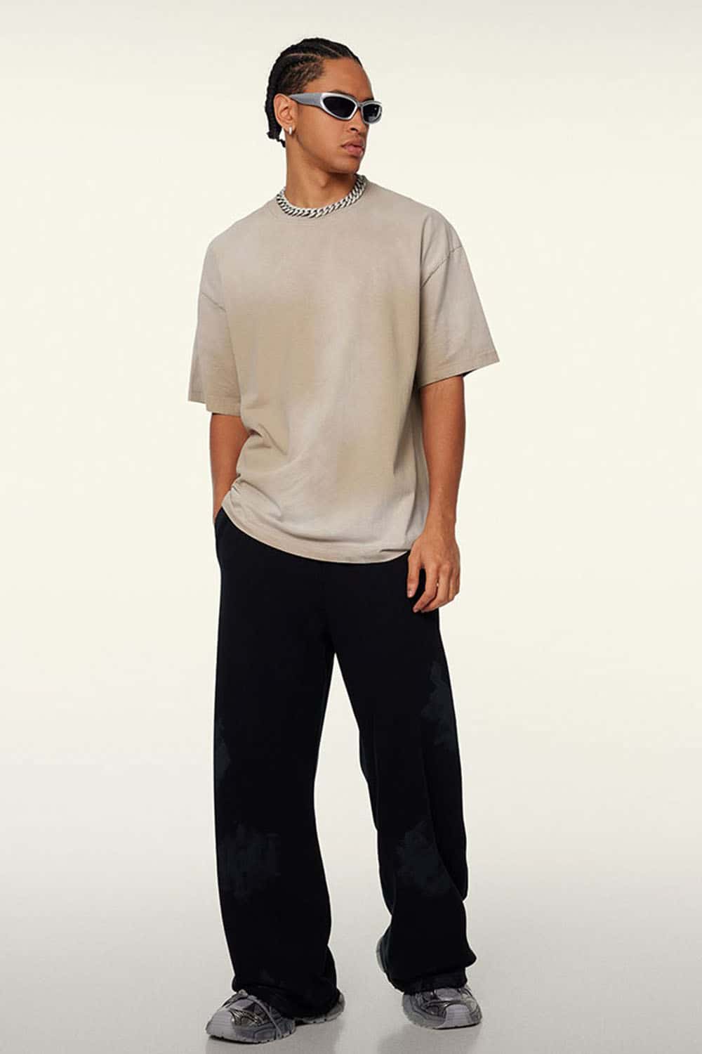 Washed Gradient Cotton Relaxed Drop-Shoulder T-Shirt in Khaki - full-length front modeled view