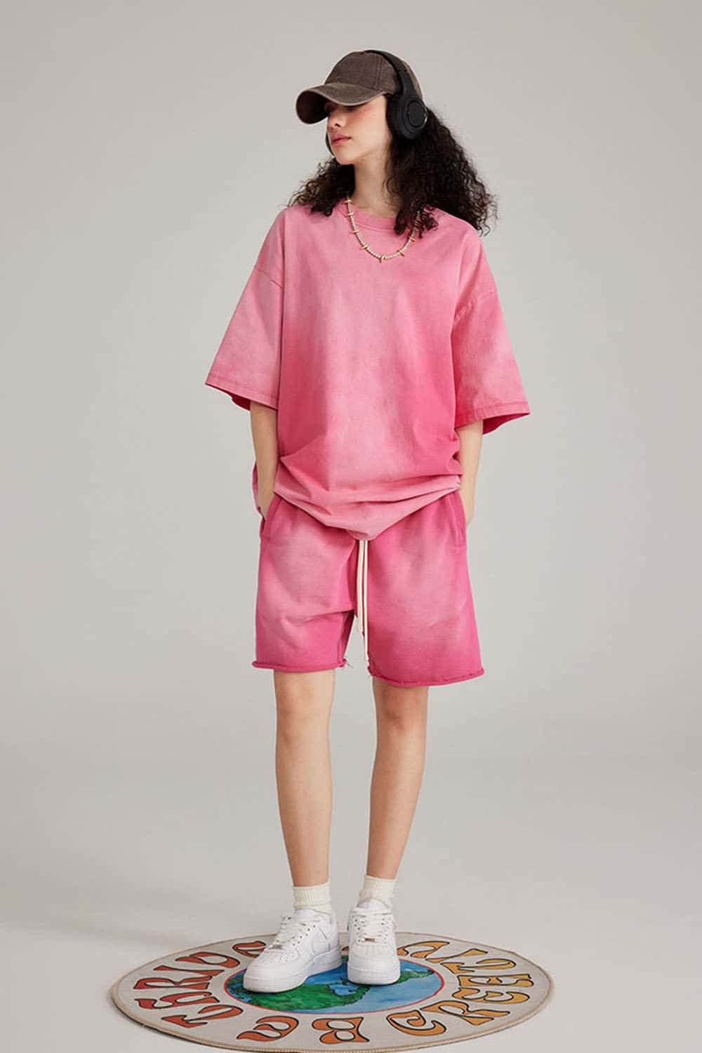 Washed Gradient Cotton Relaxed Drop-Shoulder T-Shirt in Rose Red - full-length front modeled view