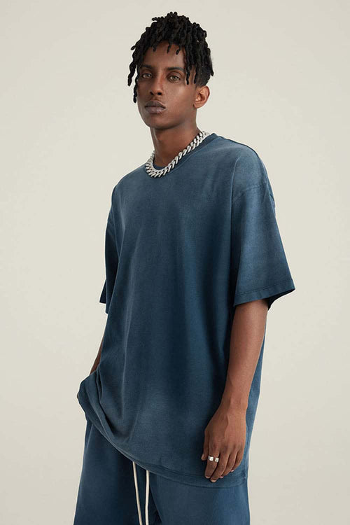 Washed Gradient Cotton Relaxed Drop-Shoulder T-Shirt in Royal Blue - side modeled view