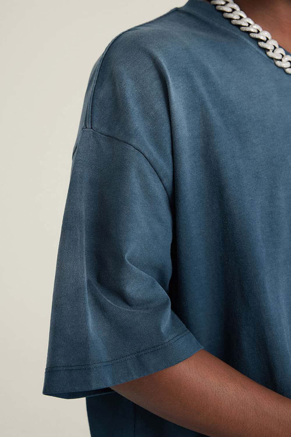 Washed Gradient Cotton Relaxed Drop-Shoulder T-Shirt in Royal Blue - product detail close-up