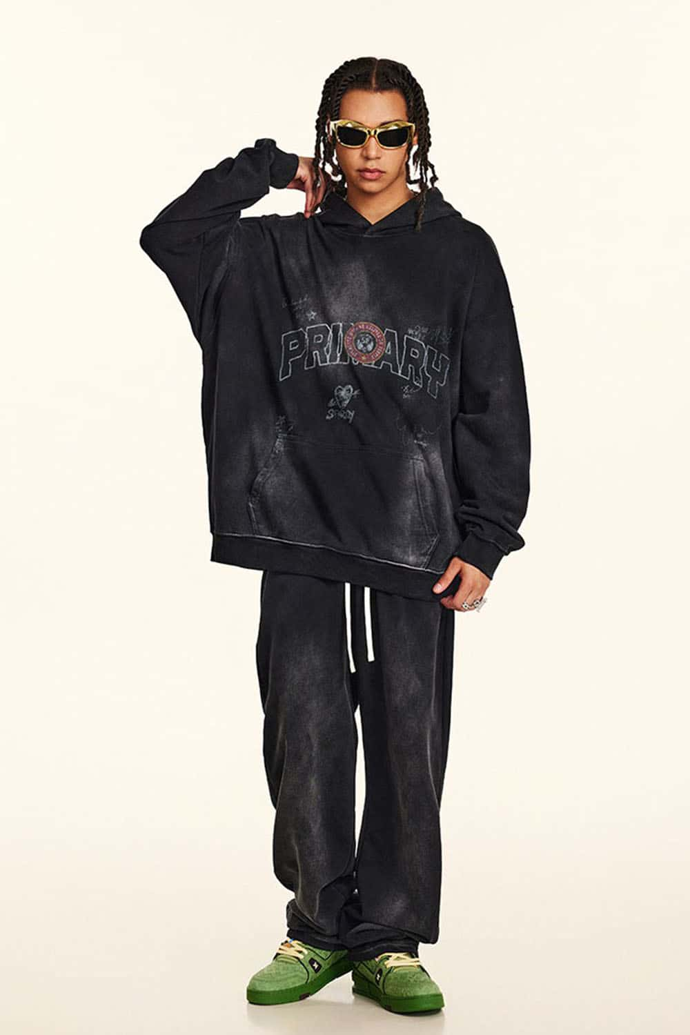 Vintage-Inspired Oversized Hoodie - Post-Apocalyptic Streetwear in a Comfortable Fit