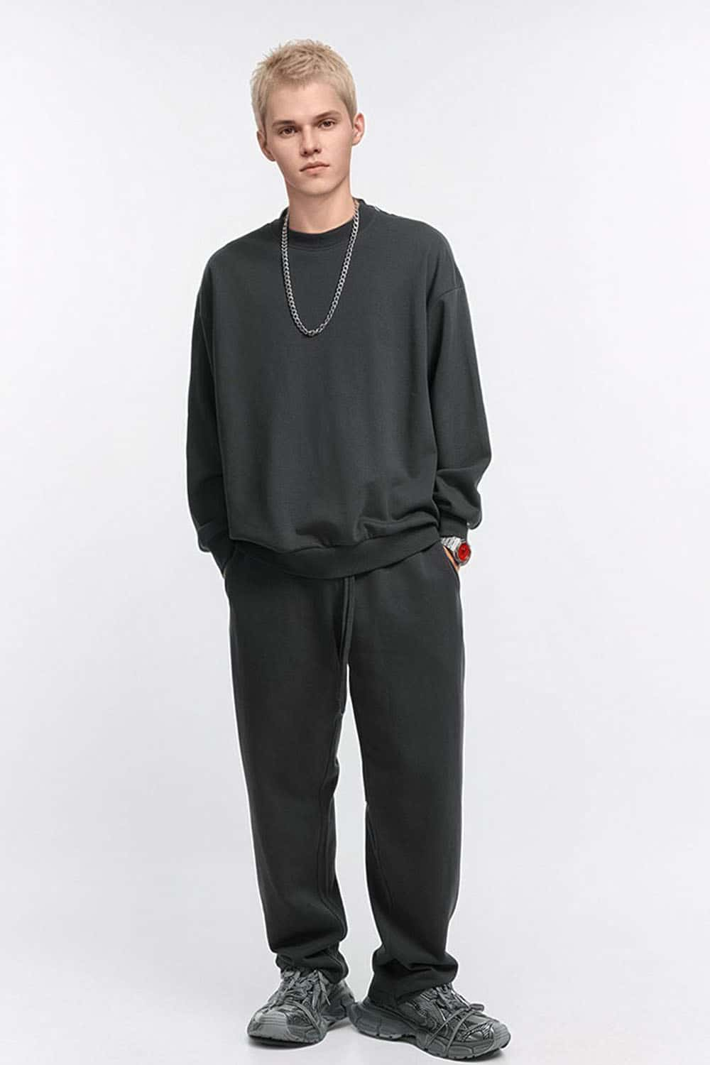 360g Solid Color Crew Neck Oversized Pullover Sweatshirt